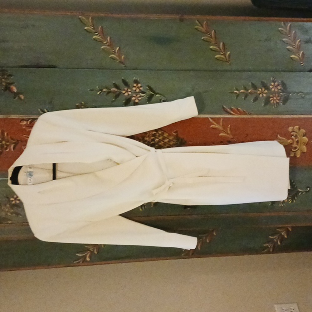 Vintage Tahari Cream Dress Size 10 80's vibe